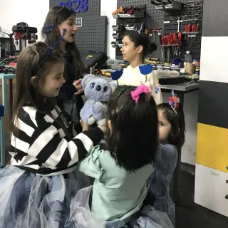 Girls of Innovation event photo 37